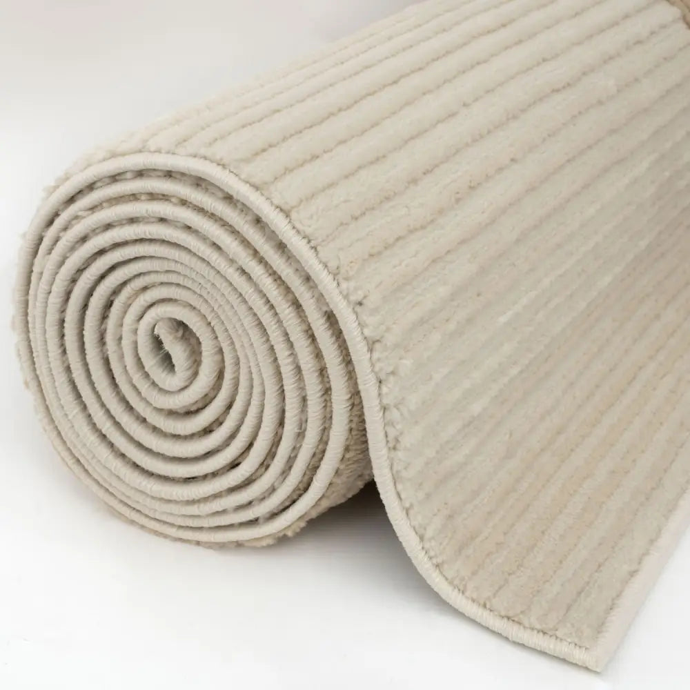 Aura Collection Rug Pearl in Cream - Rugs