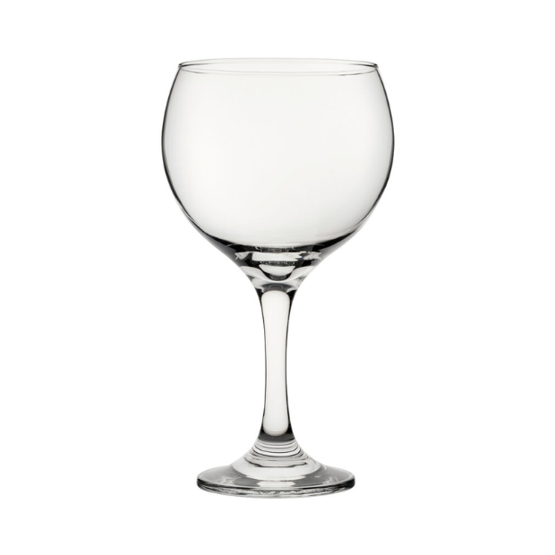 Clear glass bistro gin goblet with a slender stem and rounded bowl perfect for 640ml gin drinks