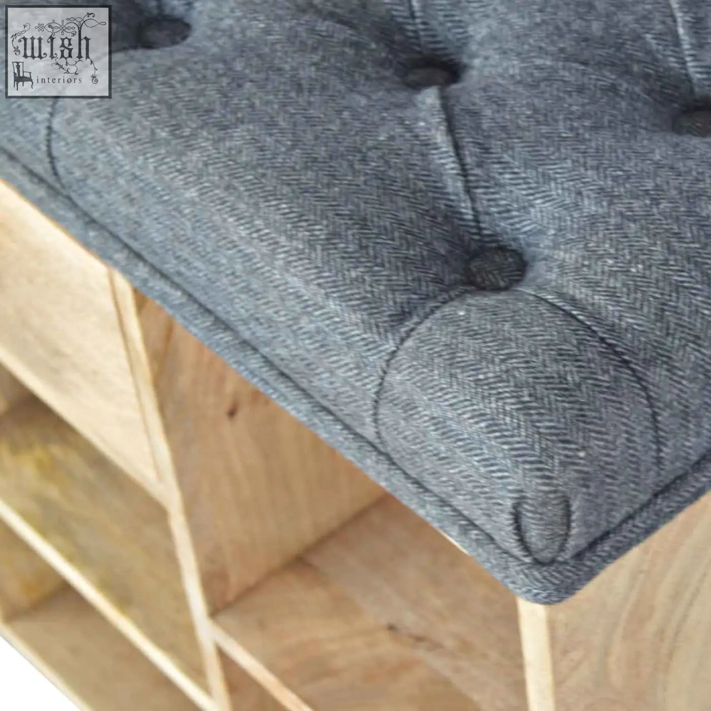 Black tweed 1-drawer bench with gray tufted seat in herringbone fabric and mango wood frame with dark buttons