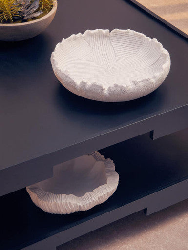White textured ceramic bowl broc with leaf-like ridges and scalloped edge perfect for serving dishes