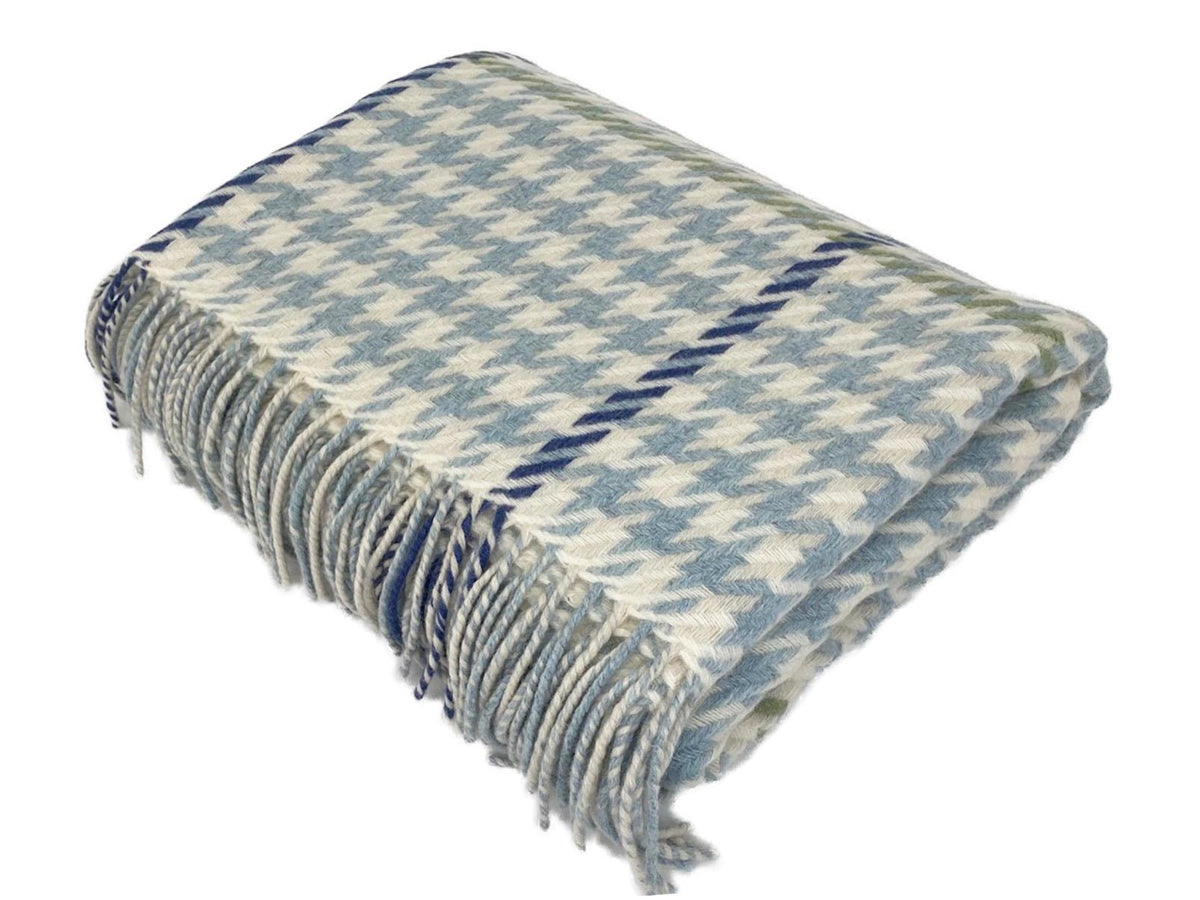 Carroglen merino lambswool throw in opal color featuring a soft houndstooth design with fringed edges