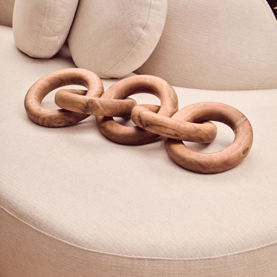 Handcrafted cato natural wooden 5 link chain decor with warm brown tones and natural grain link chain decor piece