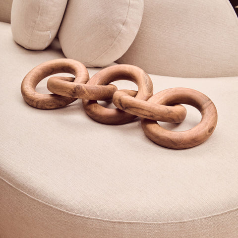 Handcrafted cato natural wooden 5 link chain decor with warm brown tones and natural grain link chain decor piece