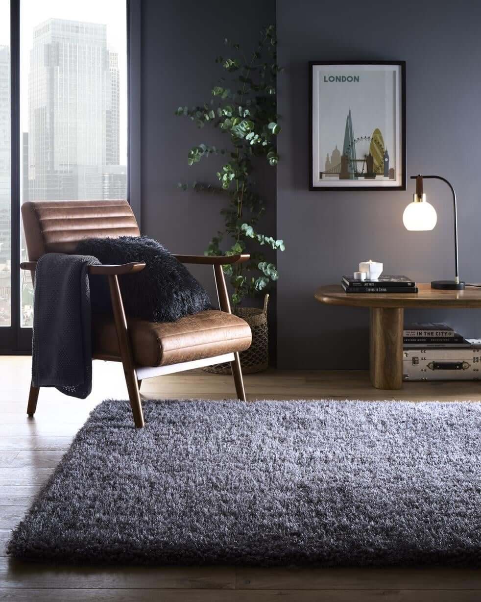 A plush chicago grey shaggy rug with a soft textured surface perfect for cozy living spaces