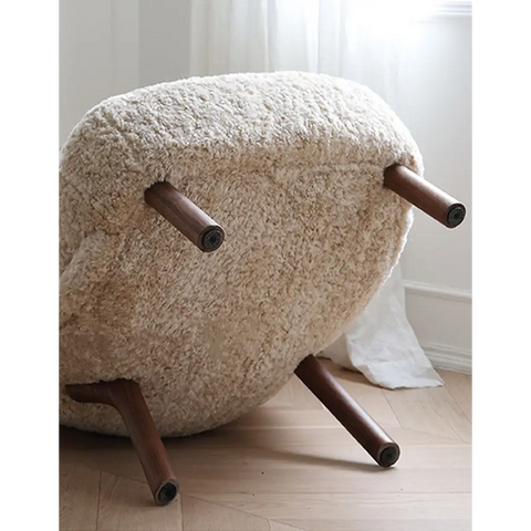 Classical Little Fitz Lounge Chair, Short Hair｜ DC Concept