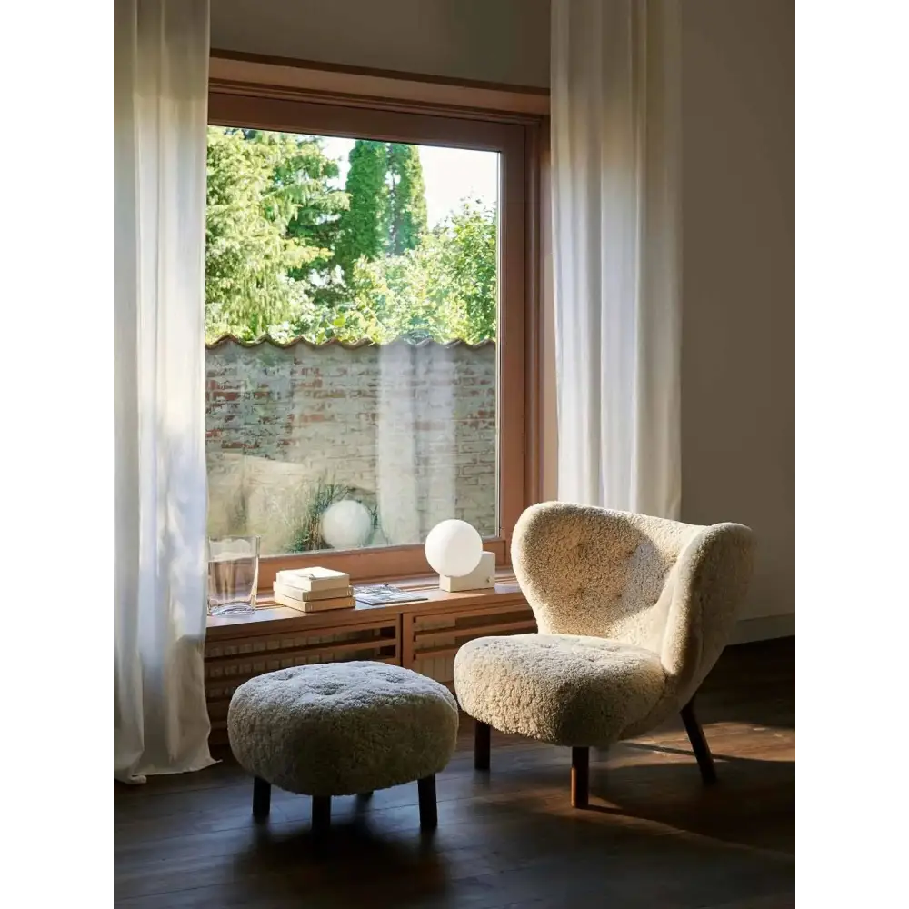 Classical Little Fitz Lounge Chair, Short Hair｜ DC Concept