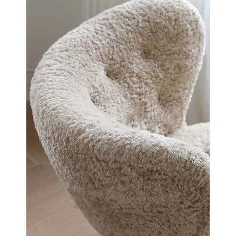 Classical Little Fitz Lounge Chair, Short Hair｜ DC Concept