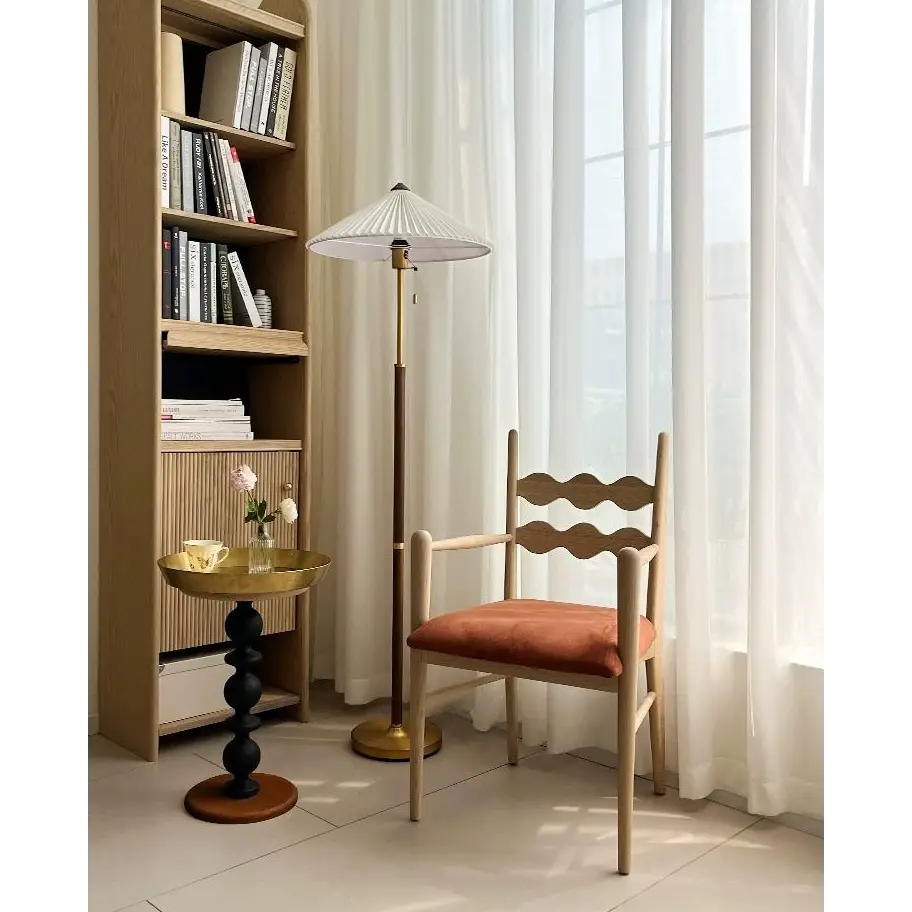 Cosmo Round Side Table With Gold Tray｜ DC Concept