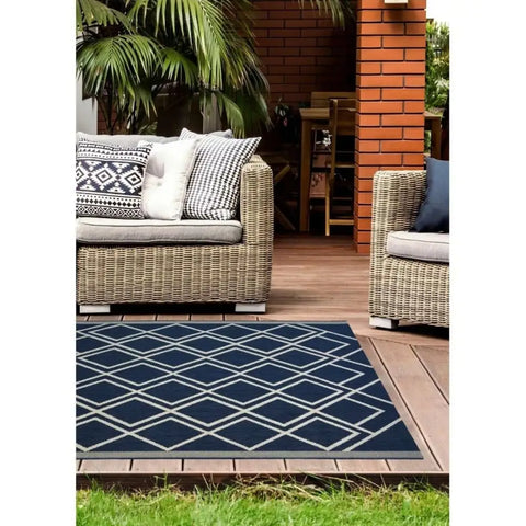 County Diamonds Indoor/Outdoor Rug | 11651A - Rugs