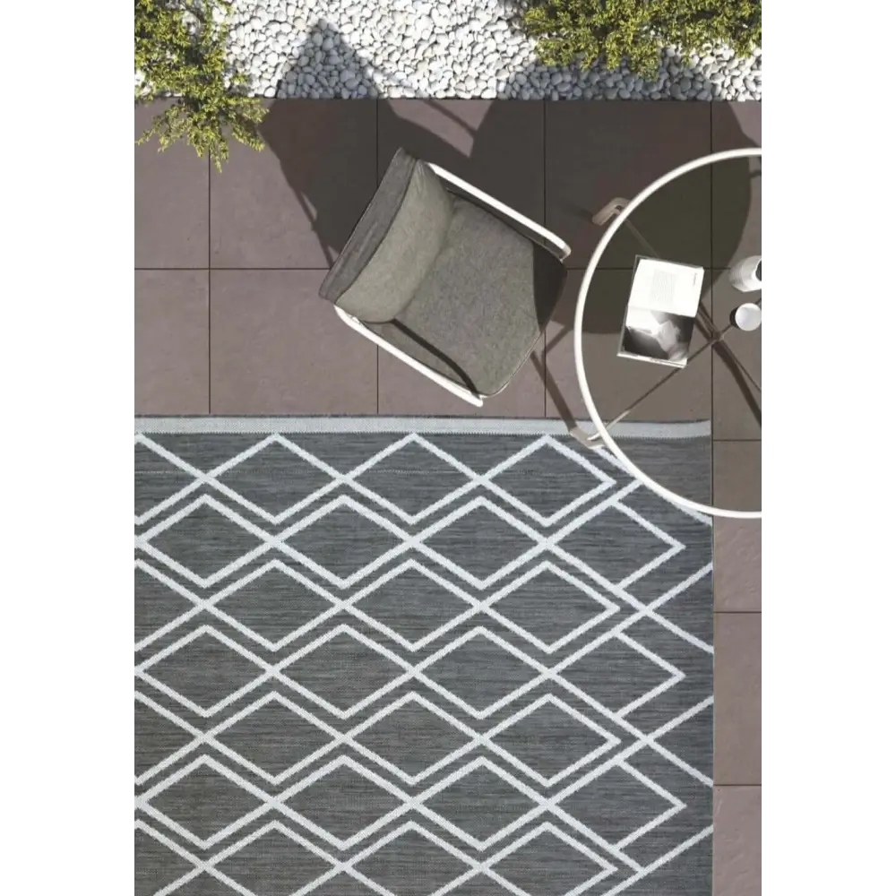 County Diamonds Indoor/Outdoor Rug | 11651A - Rugs