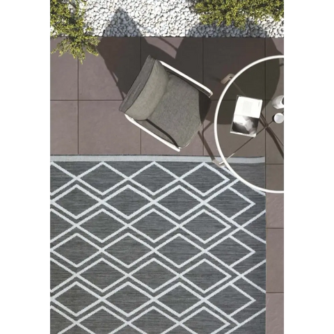 County Diamonds Indoor/Outdoor Rug | 11651A - Rugs