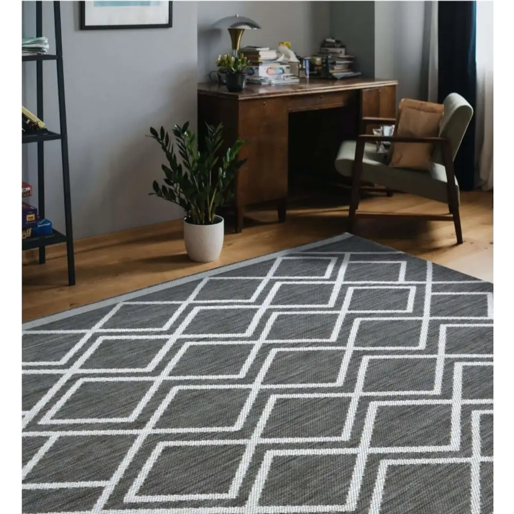 County Diamonds Indoor/Outdoor Rug | 11651A - Rugs