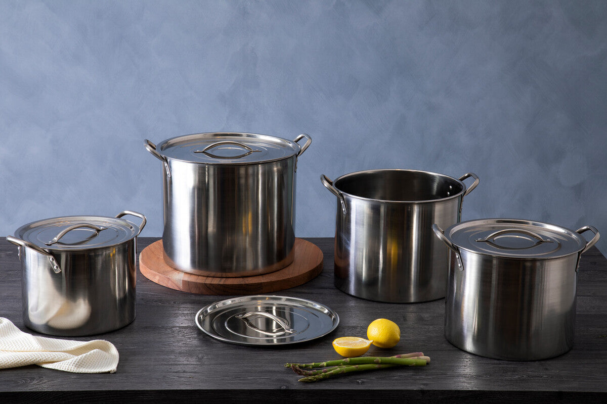 Crosse set of 4 classic silver stainless steel stock pots with lids and sturdy handles in varying sizes