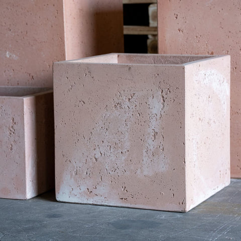 Cubrosa | Blushstone – 20cm Square Concrete Planter – 4L Cube Plant Pot