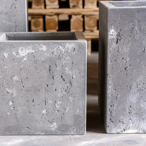 Cubrosa | Onyx Dusk – 40cm Large Concrete Square Planter – 38L Block Plant Pot - Pots & Plants