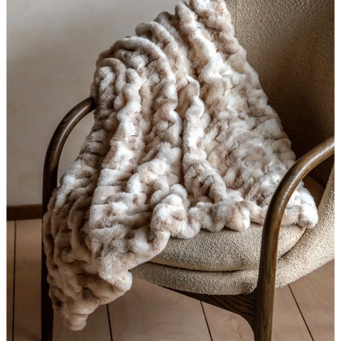 Deco Ruched Throw 170 cm x 130 cm Rabbit - throw