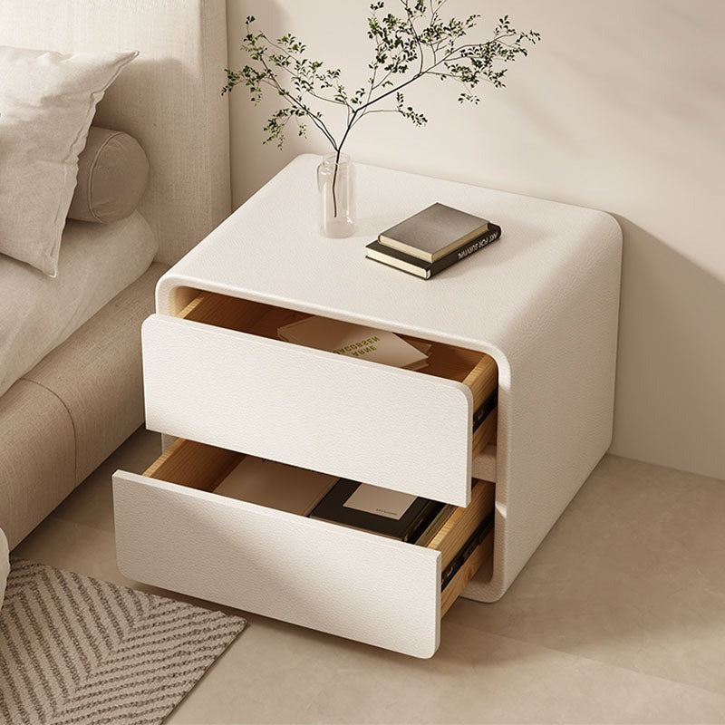 Alberto Bedside Table