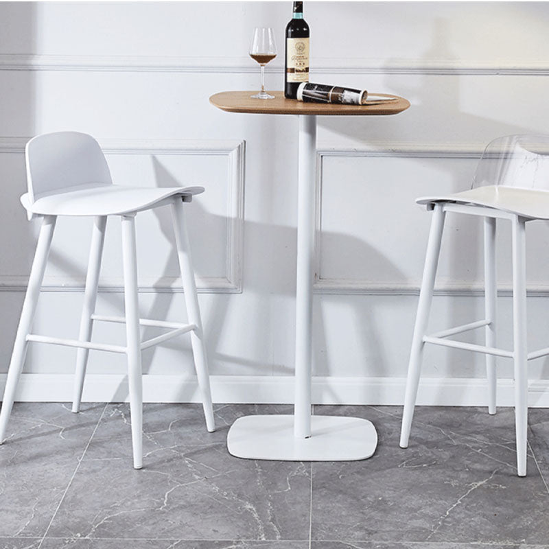 Yves Nordic Bar Stool, Woonden Leg