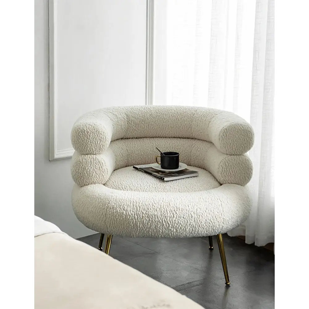 Demure Armchair, Boucle｜ DC Concept