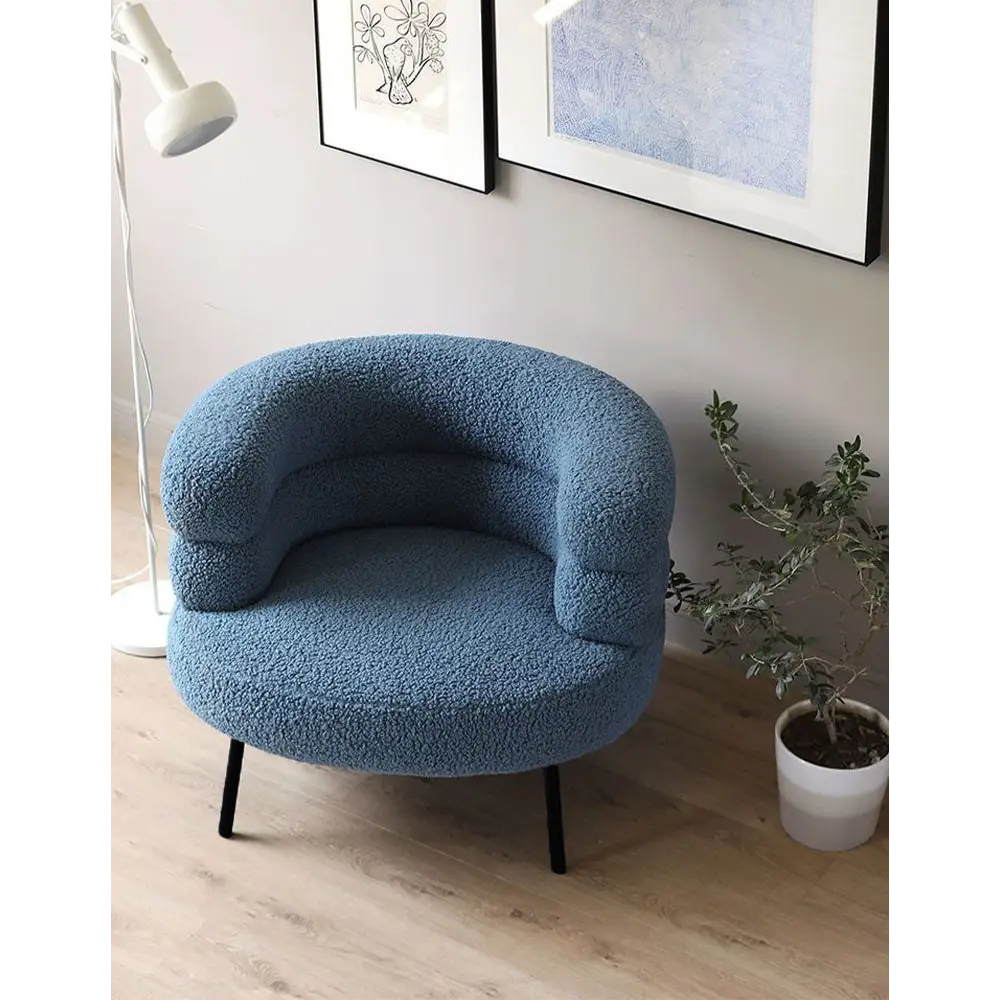 Demure Armchair, Boucle｜ DC Concept