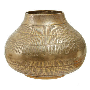 A round deomali large gold finish vase made of textured brass with horizontal ridges and a slightly flared rim