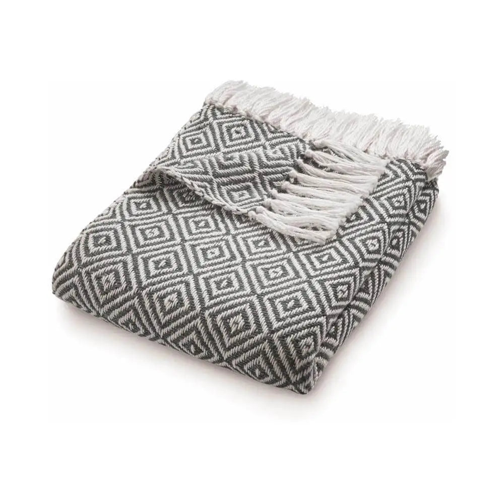 Diamond Design Woven Throw 130X180 cm - Warm Grey - Home Accessories