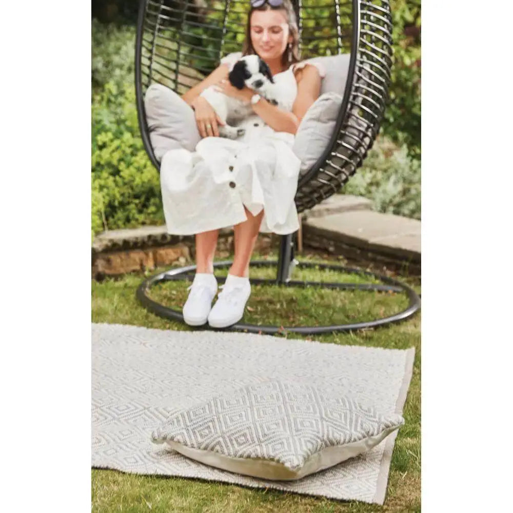 Diamond Natural Hand-woven Rug - Rugs