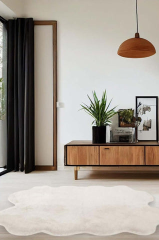 Luxury White Faux Fur Rug