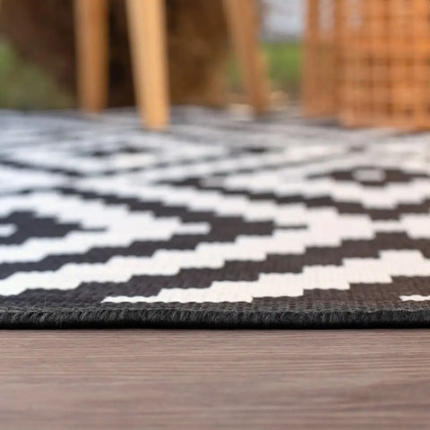 Ecology Outdoor Rug Black | 100bl - Rugs