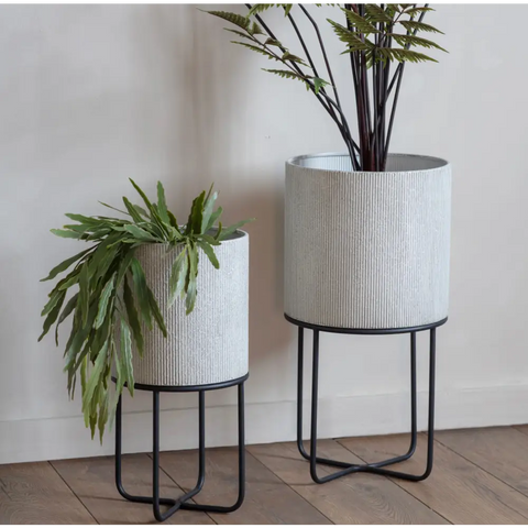 Eda Planter Set of 2 in Metal - planter