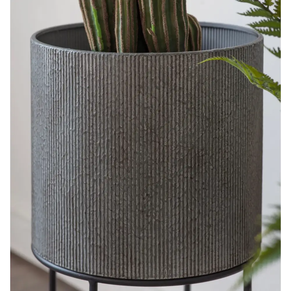 Eda Planter Set of 2 in Metal - grey - planter