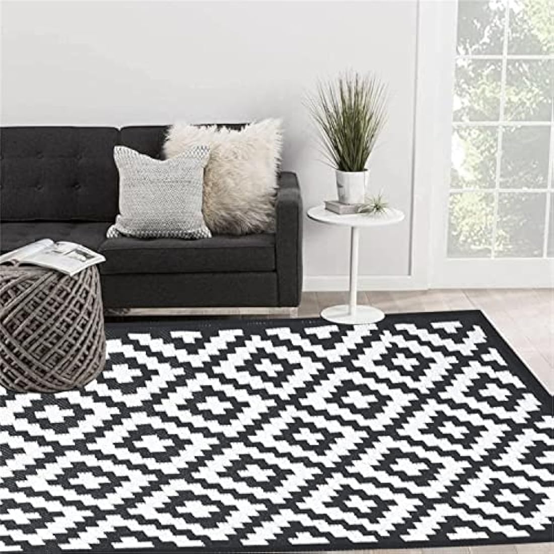 Black and white geometric outdoor rug with modern diamond pattern reversible easy clean woven garden carpet 6x9ft