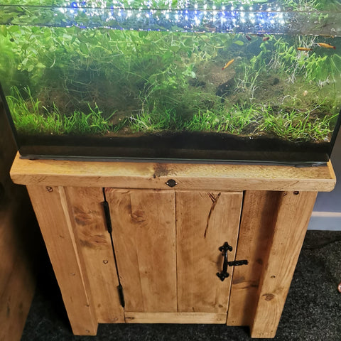 Handmade fish tank and aquarium stand with rustic natural wood finish and black metal hinges for custom sizes and colours