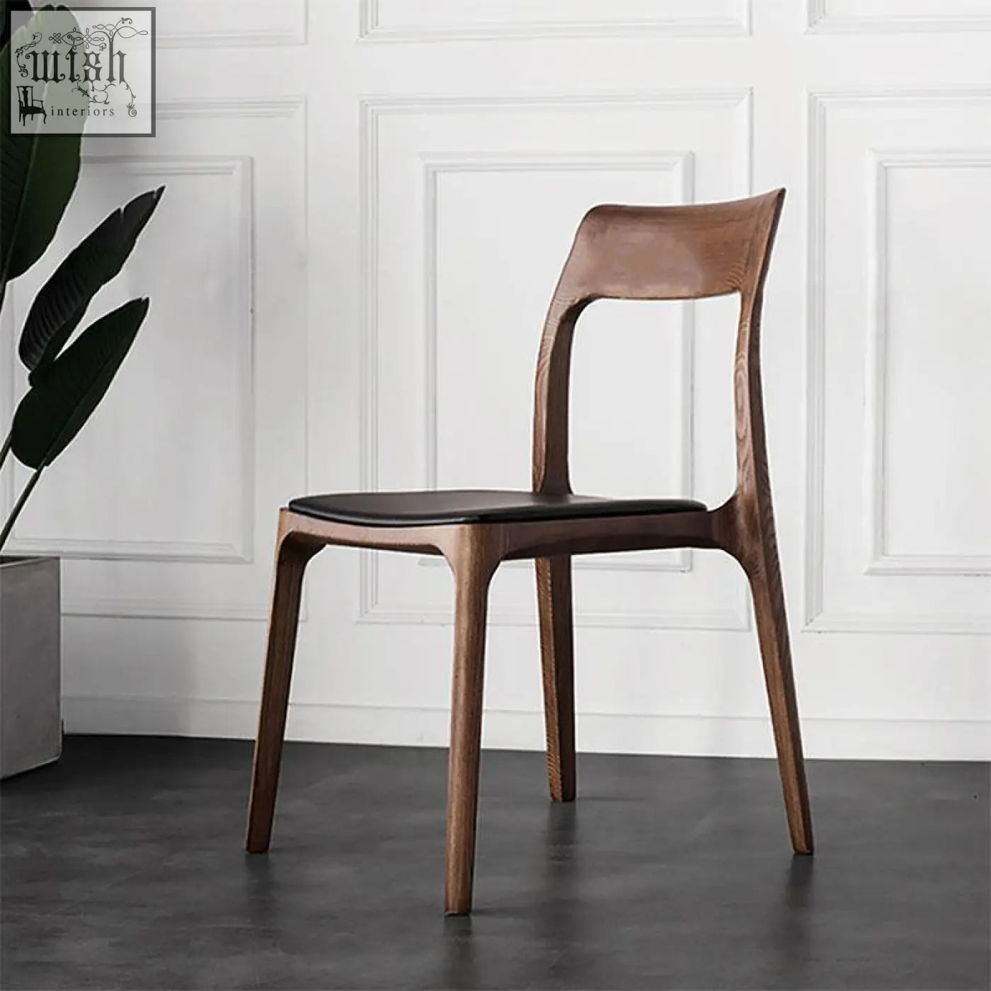 Modern hans wegner ch3 dining chair in dark oak with sleek wood frame and black leather seat for stylish dining chairs