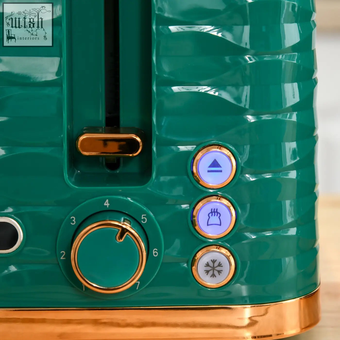 Emerald green rapid boil kettle and 4 slice toaster set with gold accents and textured glossy finish by homcom
