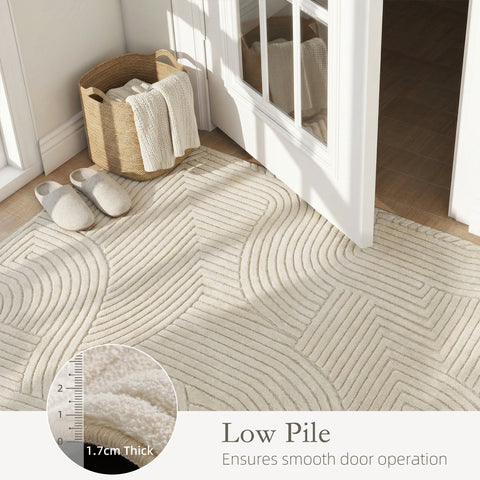 Beige low-pile homcom modern geometric rug with textured chevron pattern and 1.7cm thickness for smooth door use