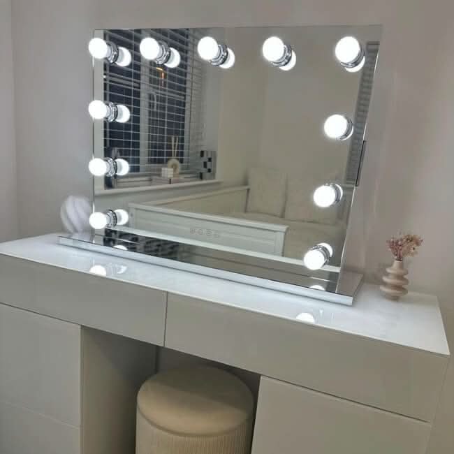 Houston bluetooth hollywood mirror 80x60cm with bright light bulbs and sleek chrome frame featuring audio bluetooth speakers