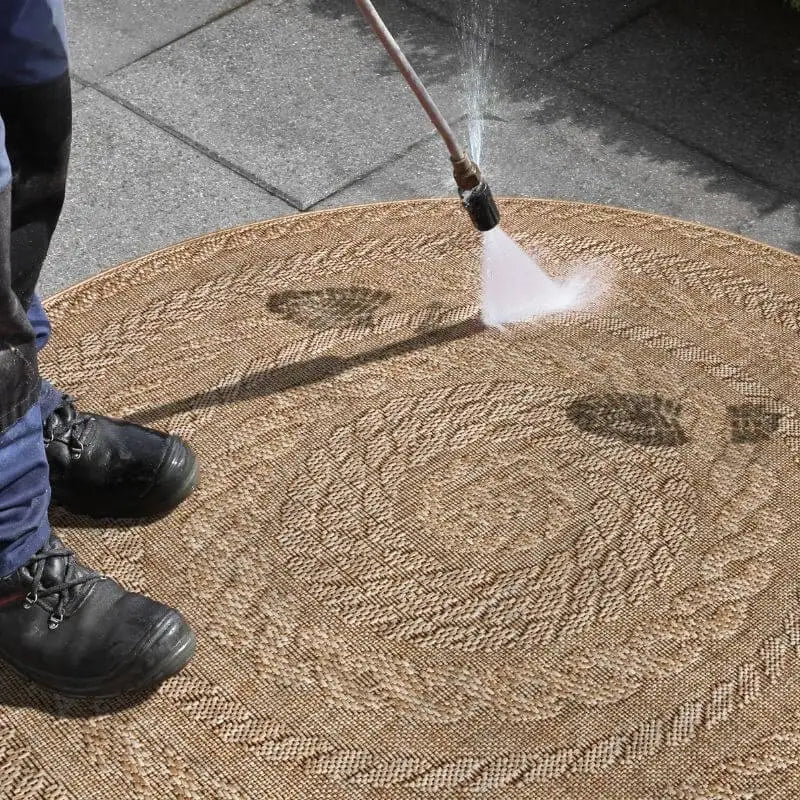 Indoor Outdoor Almendro Round Rug – Chevron Design - Rugs