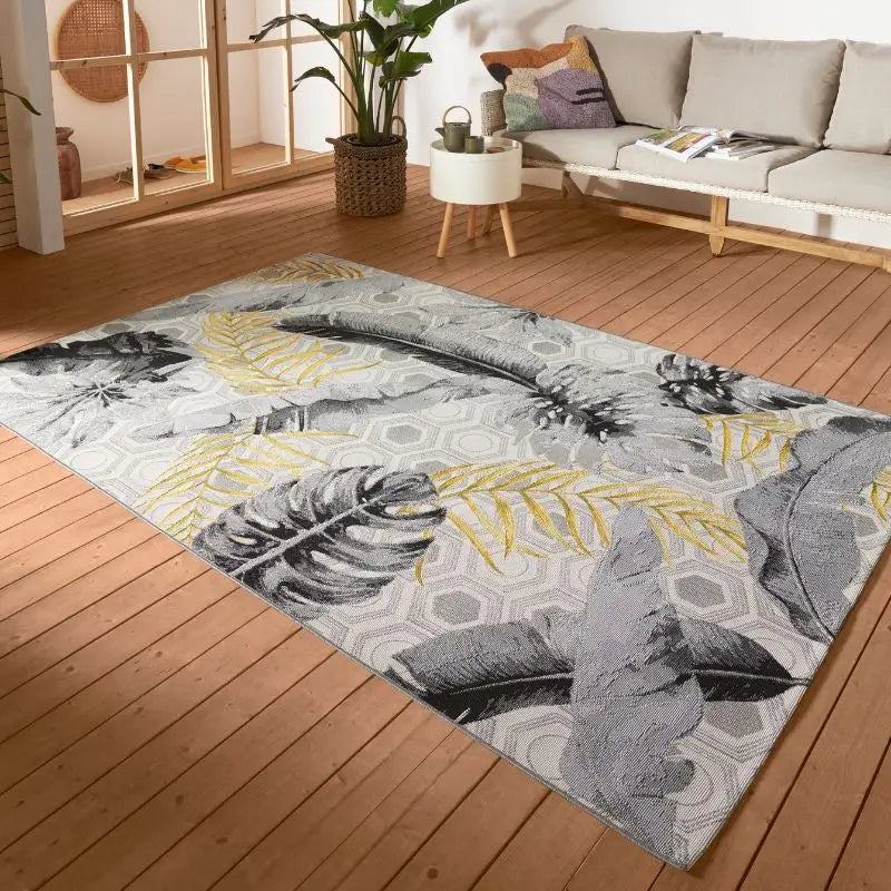 Indoor-Outdoor Leaves Noble Rug - Rugs