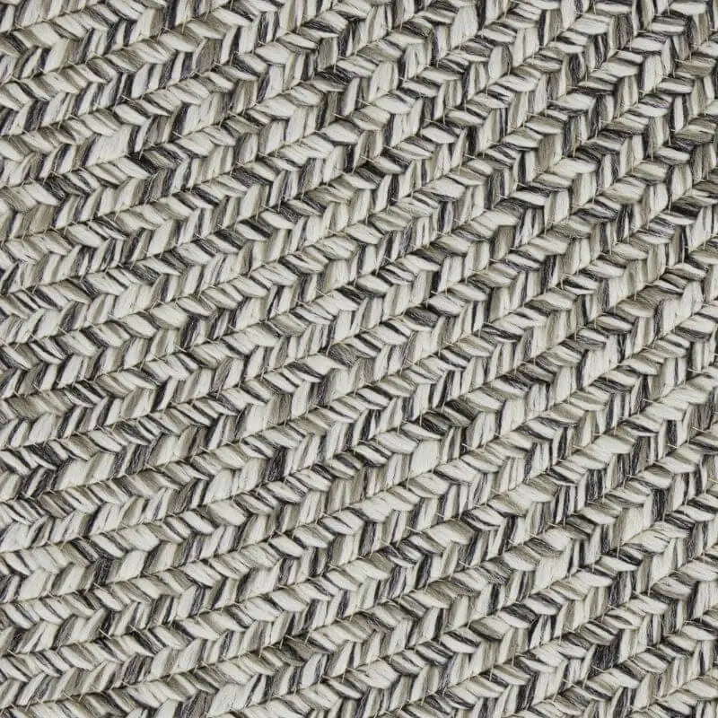 Indoor Outdoor Trenzado Rug – Bordered Plain Design - Rugs