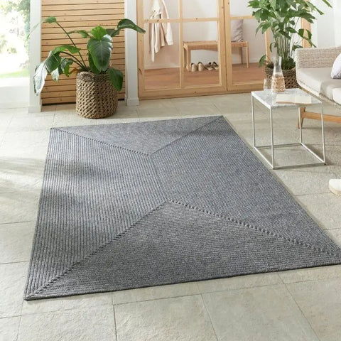 Indoor Outdoor Trenzado Rug – Bordered Plain Design - Rugs