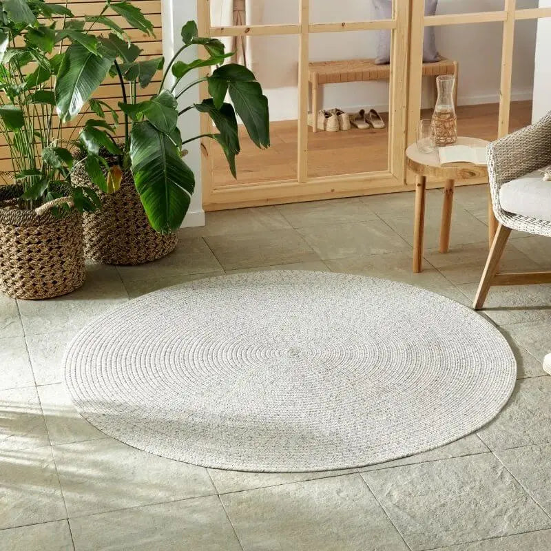 Indoor Outdoor Trenzado Rug – Bordered Plain Design - Rugs