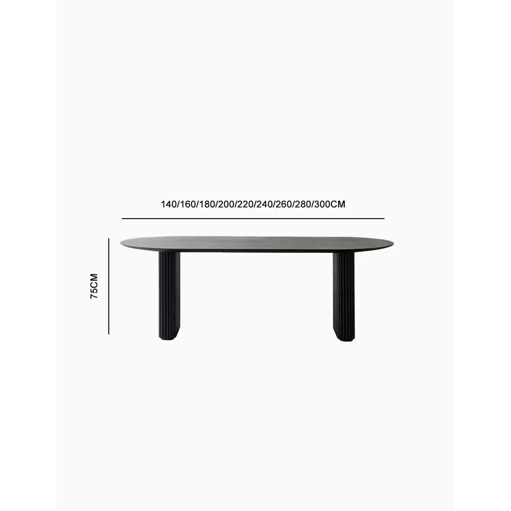 Ivar Oval Dining Table, Solid Wood｜ DC Concept