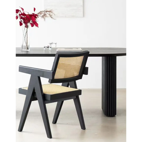 Ivar Oval Dining Table, Solid Wood｜ DC Concept