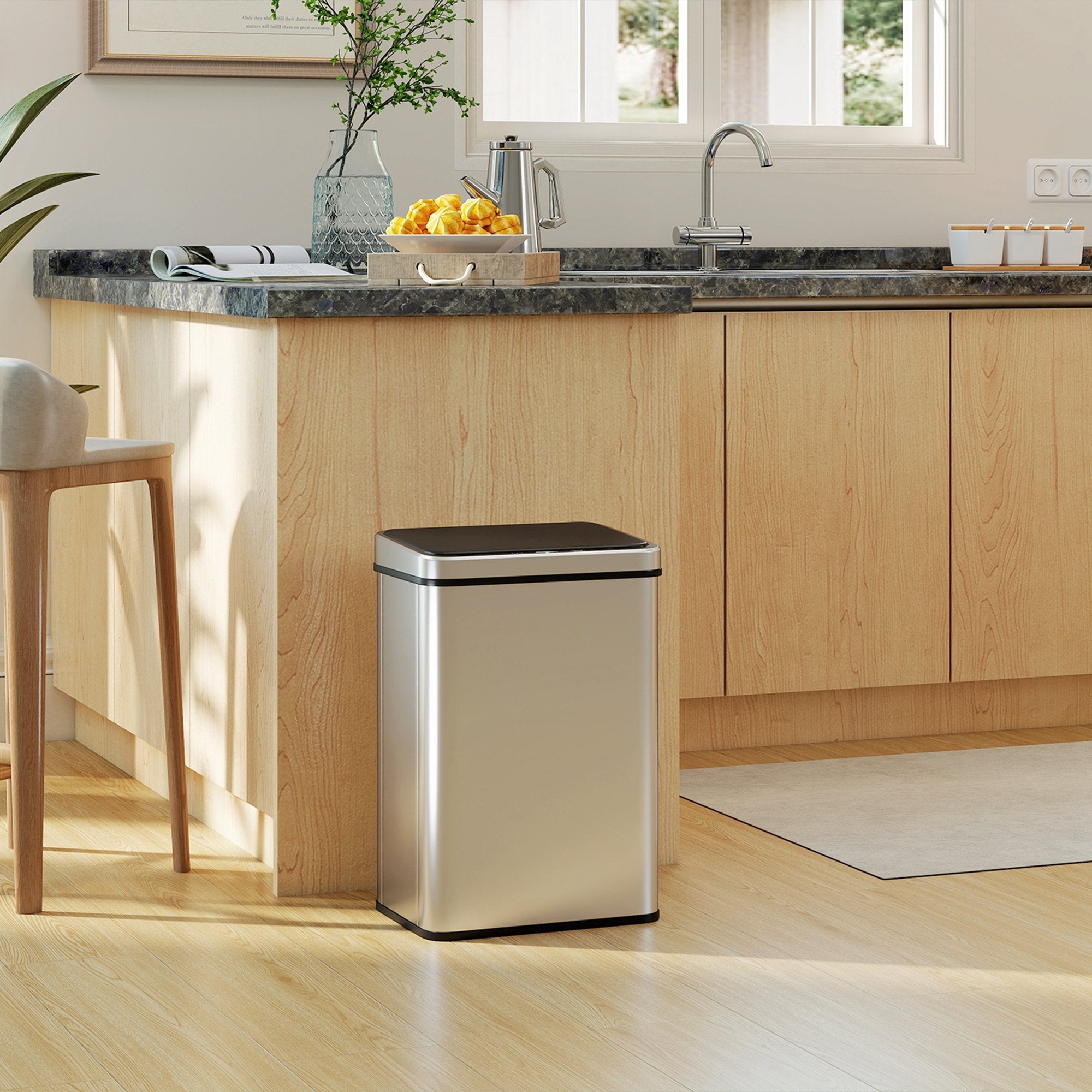 HOMCOM 40L Sensor Bin with Quiet Soft-Close Lid, Automatic Touchless Motion Sensor Kitchen Bin with Fingerprint Resistant Stainless Steel for Hygienic Gyms, Home Office Use, Silver Tone