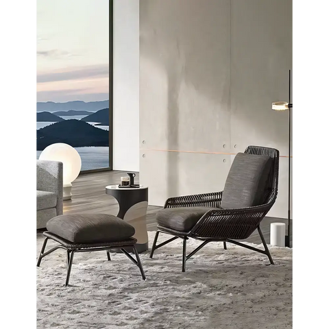 Layla Patio Outdoor Lounge Chair