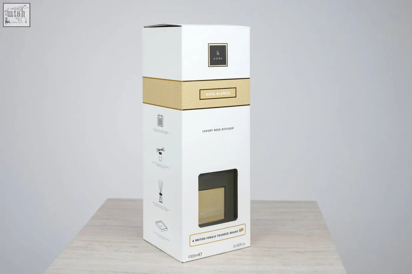 White and gold luxury square diffuser rosa blanco with minimalist design and transparent window showing glass container