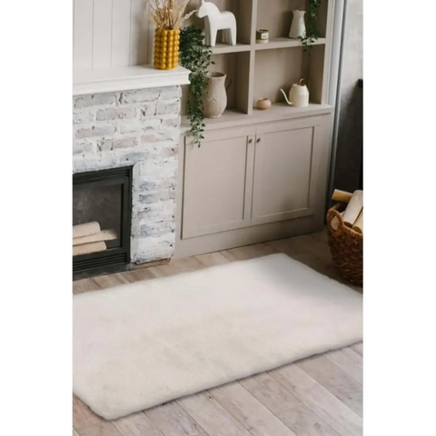 Luxury White Faux Fur Rug - Rugs