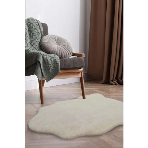 Luxury White Faux Fur Rug - Rugs