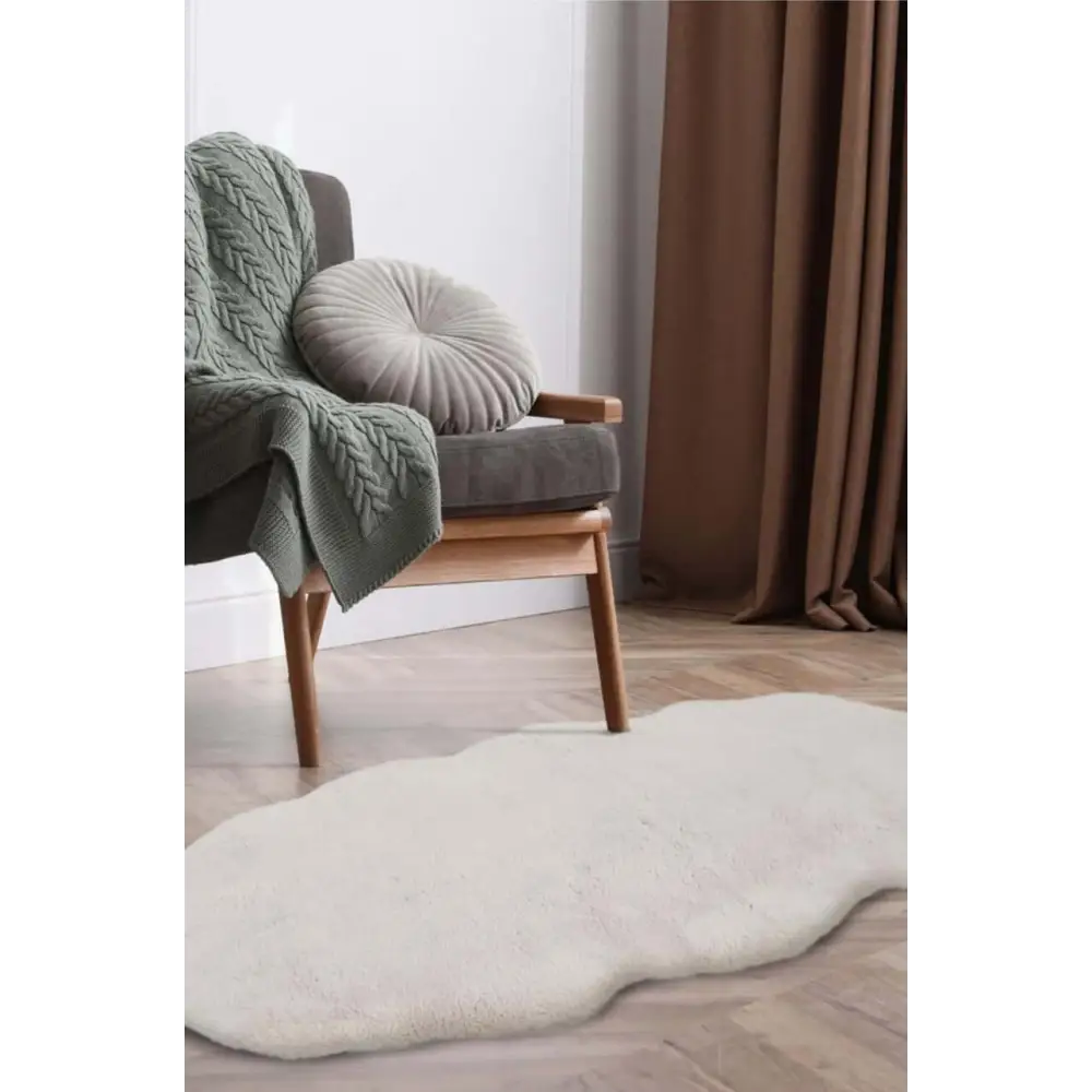 Luxury White Faux Fur Rug - Rugs